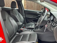 Vauxhall Astra ELITE NAV 22