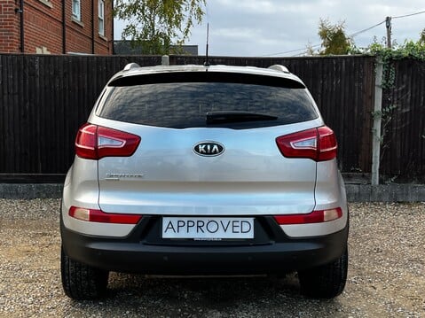 Kia Sportage FIRST EDITION 8