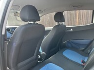 Hyundai i10 PREMIUM 27