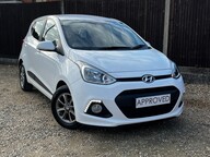 Hyundai i10 PREMIUM 10