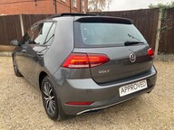 Volkswagen Golf SE NAVIGATION TSI BLUEMOTION TECHNOLOGY DSG 20