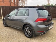 Volkswagen Golf SE NAVIGATION TSI BLUEMOTION TECHNOLOGY DSG 21