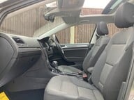 Volkswagen Golf SE NAVIGATION TSI BLUEMOTION TECHNOLOGY DSG 29