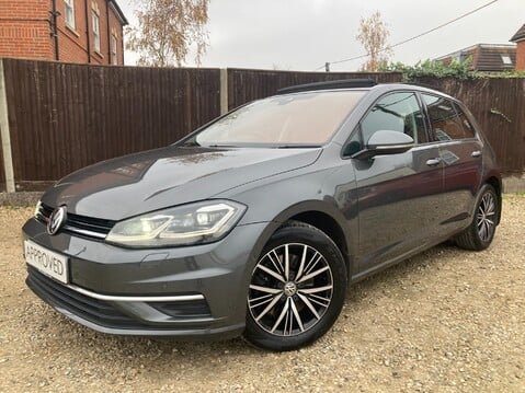 Volkswagen Golf SE NAVIGATION TSI BLUEMOTION TECHNOLOGY DSG 12