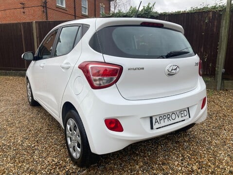 Hyundai i10 SE 16