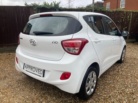 Hyundai i10 SE 11