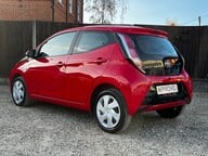 Toyota Aygo VVT-I X-PLAY 10