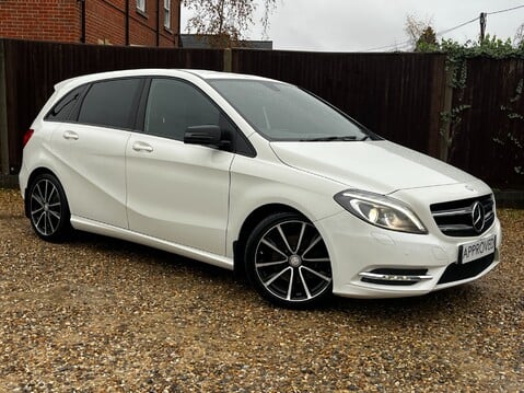 Mercedes-Benz B Class B180 CDI BLUEEFFICIENCY SPORT 3