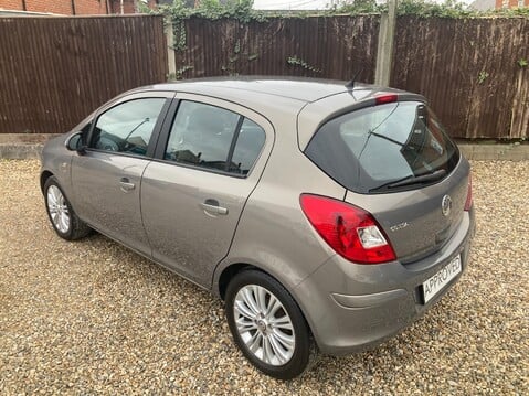 Vauxhall Corsa SE 17