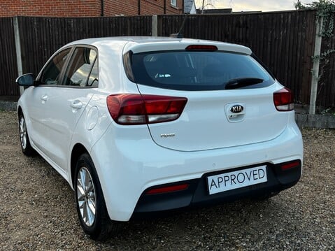 Kia Rio 2 13