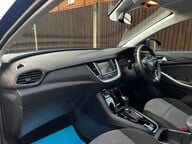 Vauxhall Grandland X SE S/S 19