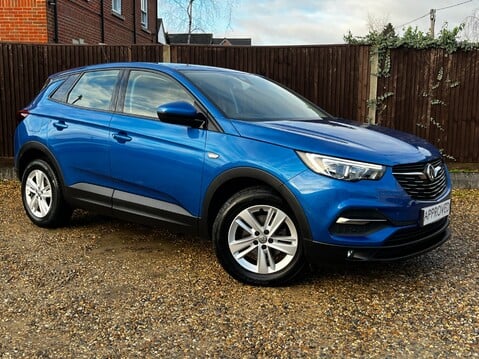 Vauxhall Grandland X SE S/S 2