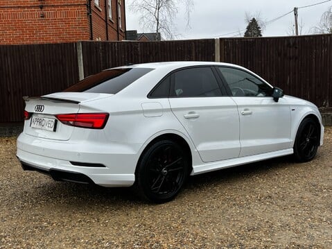 Audi A3 TFSI BLACK EDITION 9