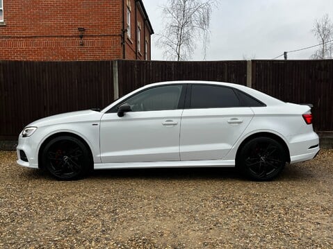 Audi A3 TFSI BLACK EDITION 8