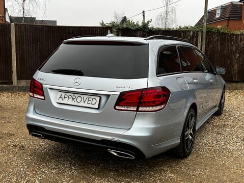 Mercedes-Benz E Class E220 BLUETEC AMG NIGHT EDITION PREMIUM 14