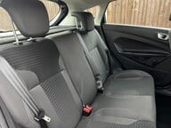 Ford Fiesta ZETEC 28