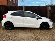 Kia Rio SR7 6