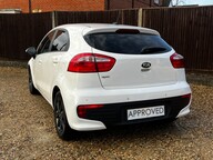 Kia Rio SR7 13