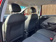 Vauxhall Corsa SE 25