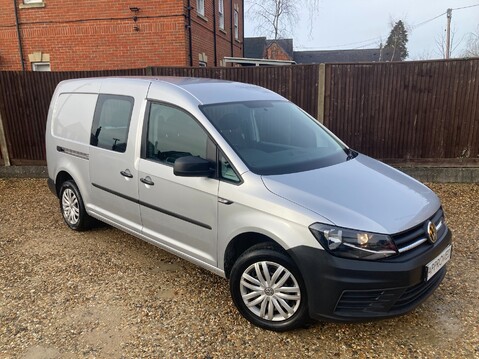 Volkswagen Caddy Maxi C20 TSI KOMBI 4