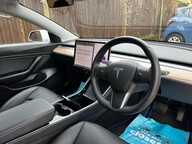 Tesla Model 3 STANDARD RANGE PLUS 22