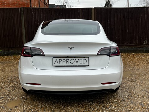 Tesla Model 3 STANDARD RANGE PLUS 8