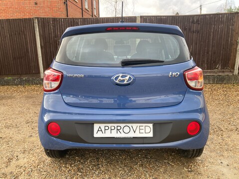 Hyundai i10 SE 14