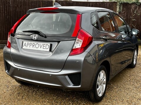 Honda Jazz I-VTEC SE 12