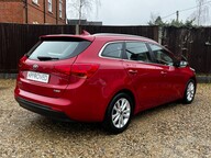 Kia Ceed CRDI 2 ISG 9