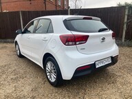 Kia Rio 2 17