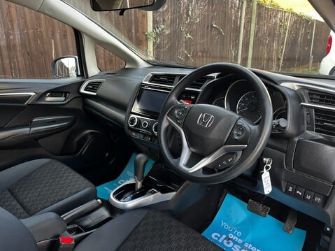 Honda Jazz I-VTEC SE 22