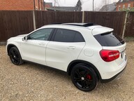 Mercedes-Benz GLA Class GLA220 CDI 4MATIC SPORT PREMIUM PLUS 17