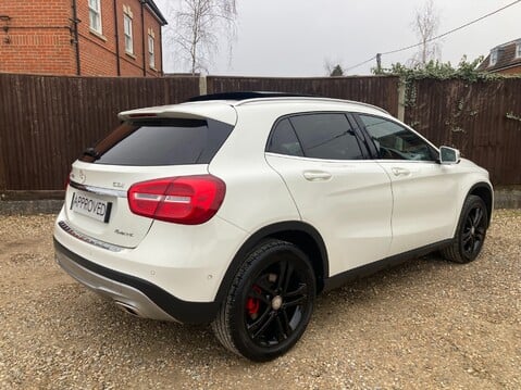 Mercedes-Benz GLA Class GLA220 CDI 4MATIC SPORT PREMIUM PLUS 15