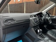 Volkswagen Tiguan SEL TDI BLUEMOTION TECHNOLOGY DSG 32