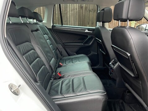 Volkswagen Tiguan SEL TDI BLUEMOTION TECHNOLOGY DSG 25