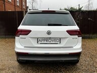 Volkswagen Tiguan SEL TDI BLUEMOTION TECHNOLOGY DSG 9