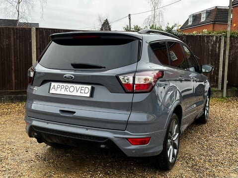 Ford Kuga ST-LINE EDITION 11