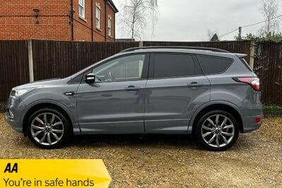 Ford Kuga ST-LINE EDITION