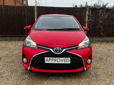 Toyota Yaris VVT-I ICON M-DRIVE S 3