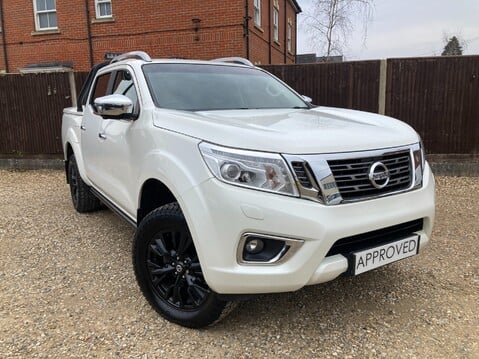 Nissan Navara DCI TREK MINUS 1 4X4 SHR DCB 4