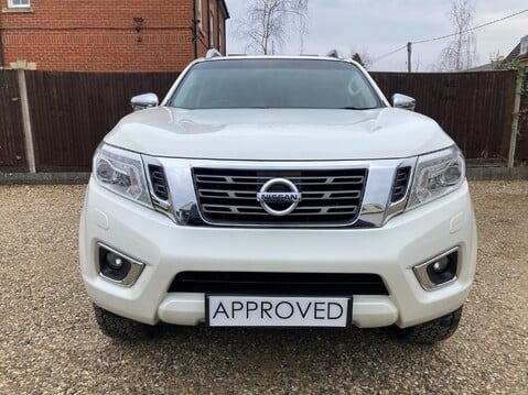 Nissan Navara DCI TREK MINUS 1 4X4 SHR DCB 6