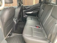 Nissan Navara DCI TREK MINUS 1 4X4 SHR DCB 33