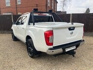 Nissan Navara DCI TREK MINUS 1 4X4 SHR DCB 17