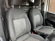 Vauxhall Combo L1H1 2300 CDTI S/S 24