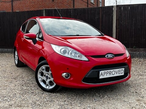 Ford Fiesta ZETEC 10