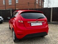 Ford Fiesta ZETEC 13