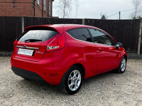 Ford Fiesta ZETEC 7