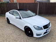 Mercedes-Benz C Class C220 CDI BLUEEFFICIENCY AMG SPORT PLUS 3