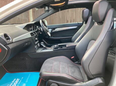 Mercedes-Benz C Class C220 CDI BLUEEFFICIENCY AMG SPORT PLUS