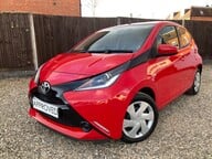 Toyota Aygo VVT-I X-PLAY X-SHIFT 8